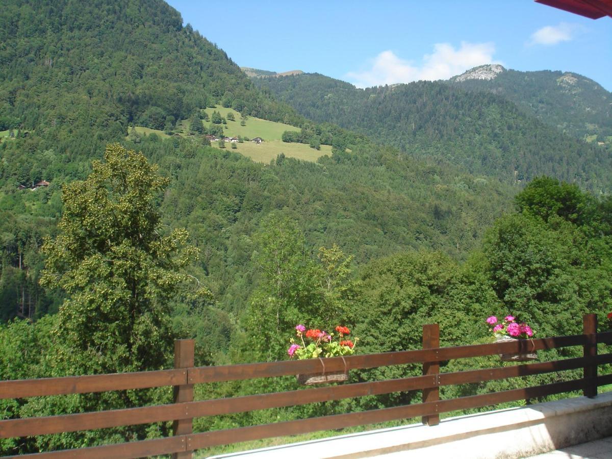 Bed and Breakfast L'Horizon Des Alpes Le Petit-Bornand-les-Glieres Exterior foto